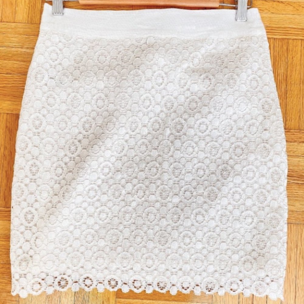New Forever 21 Lace Overlay Skirt (Medium)